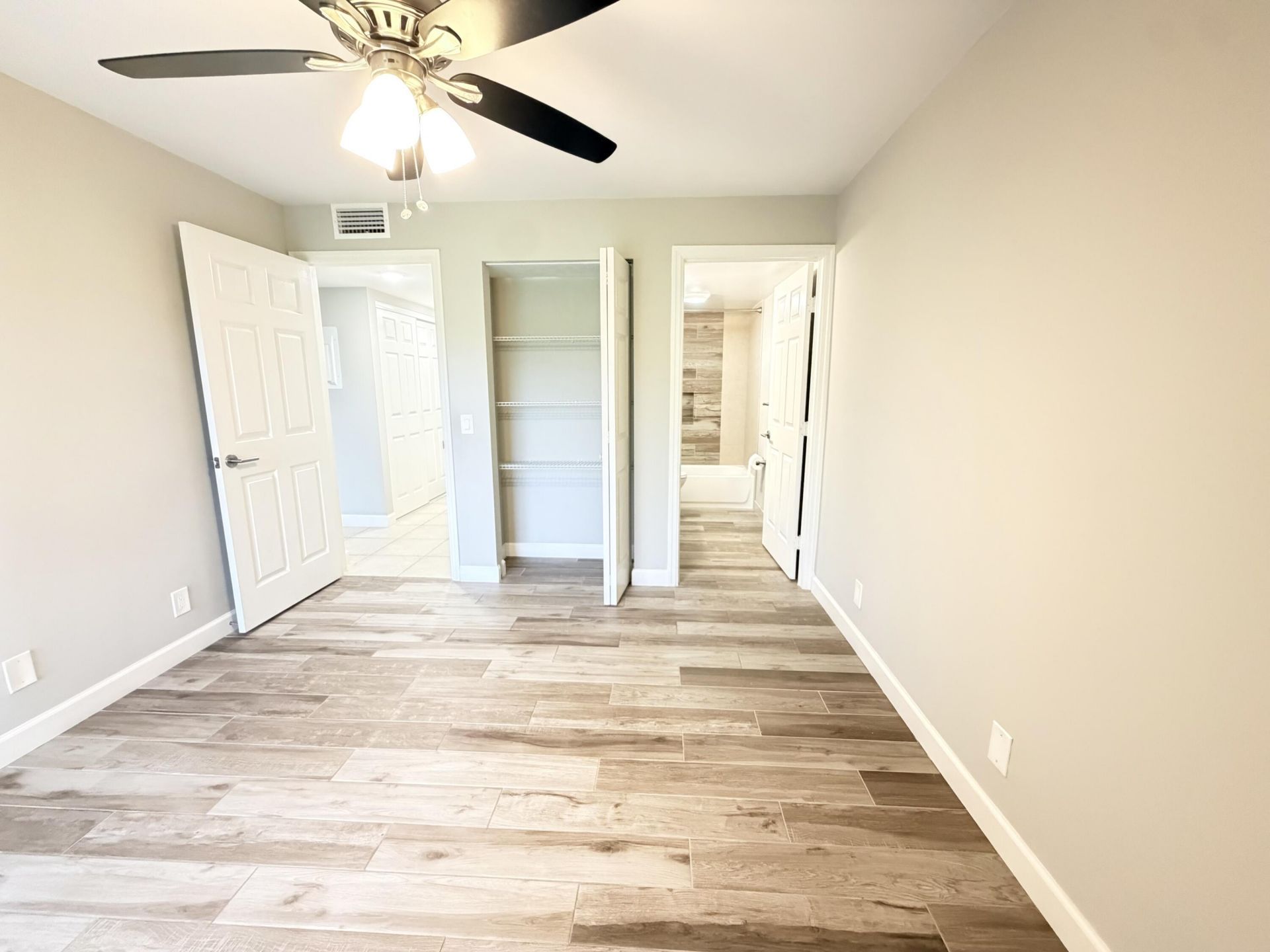 907 Meadows Circle, Boynton Beach, FL 33436 Photo