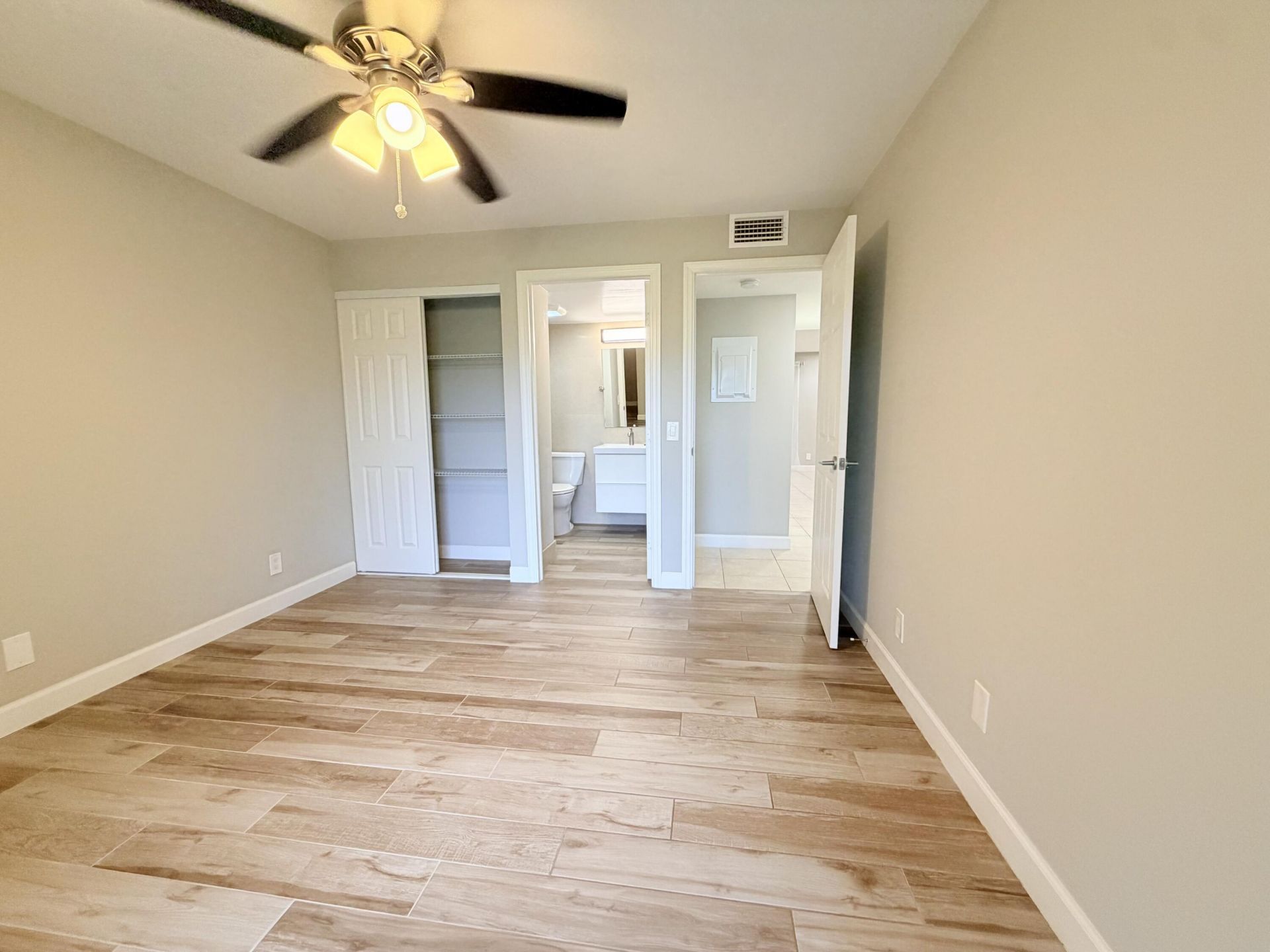 907 Meadows Circle, Boynton Beach, FL 33436 Photo