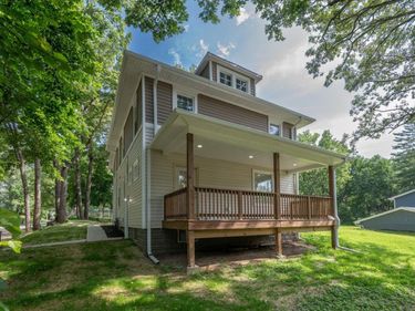 702 LINDBERG Drive, COUNCIL BLUFFS, IA 51503