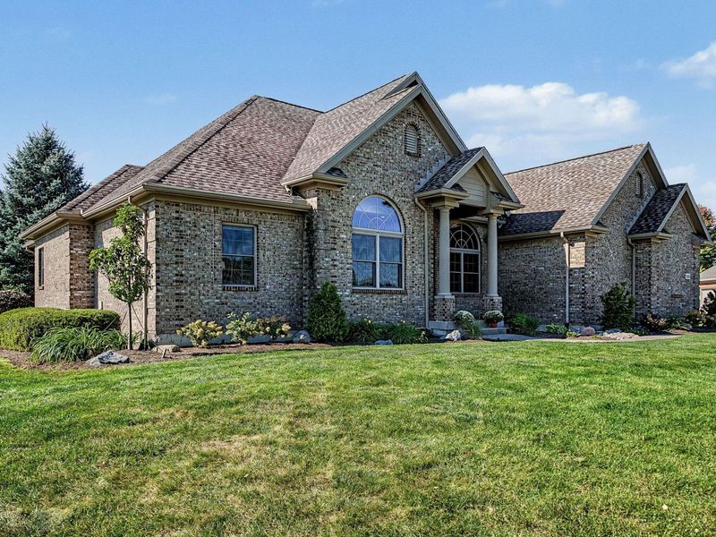 1025 Rosewood Creek Drive, Troy, OH 45373 Photo 1