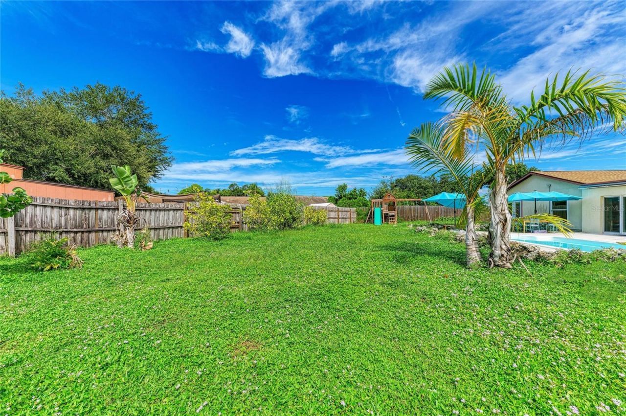 2219 Lockwood Meadows Circle, Sarasota, FL 34234 Photo