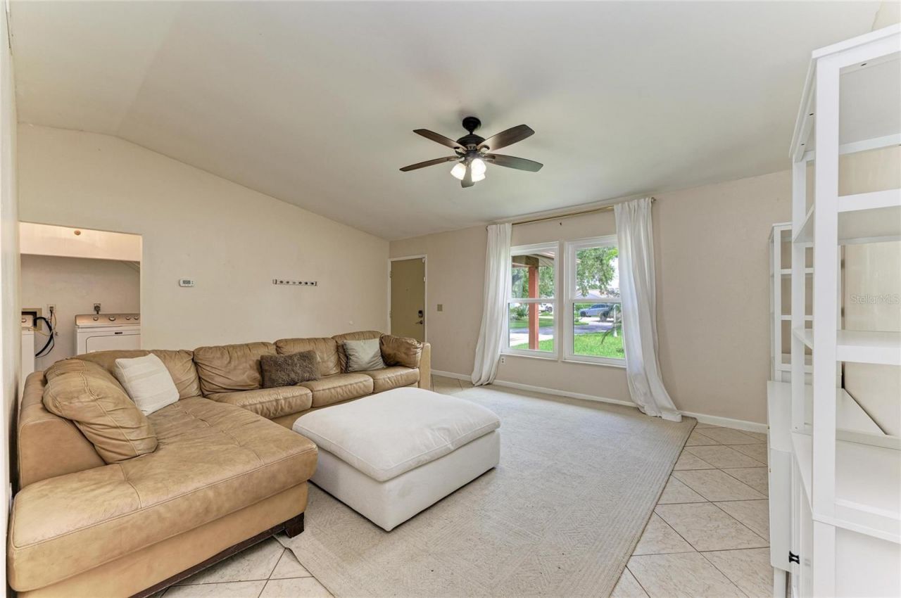 2219 Lockwood Meadows Circle, Sarasota, FL 34234 Photo