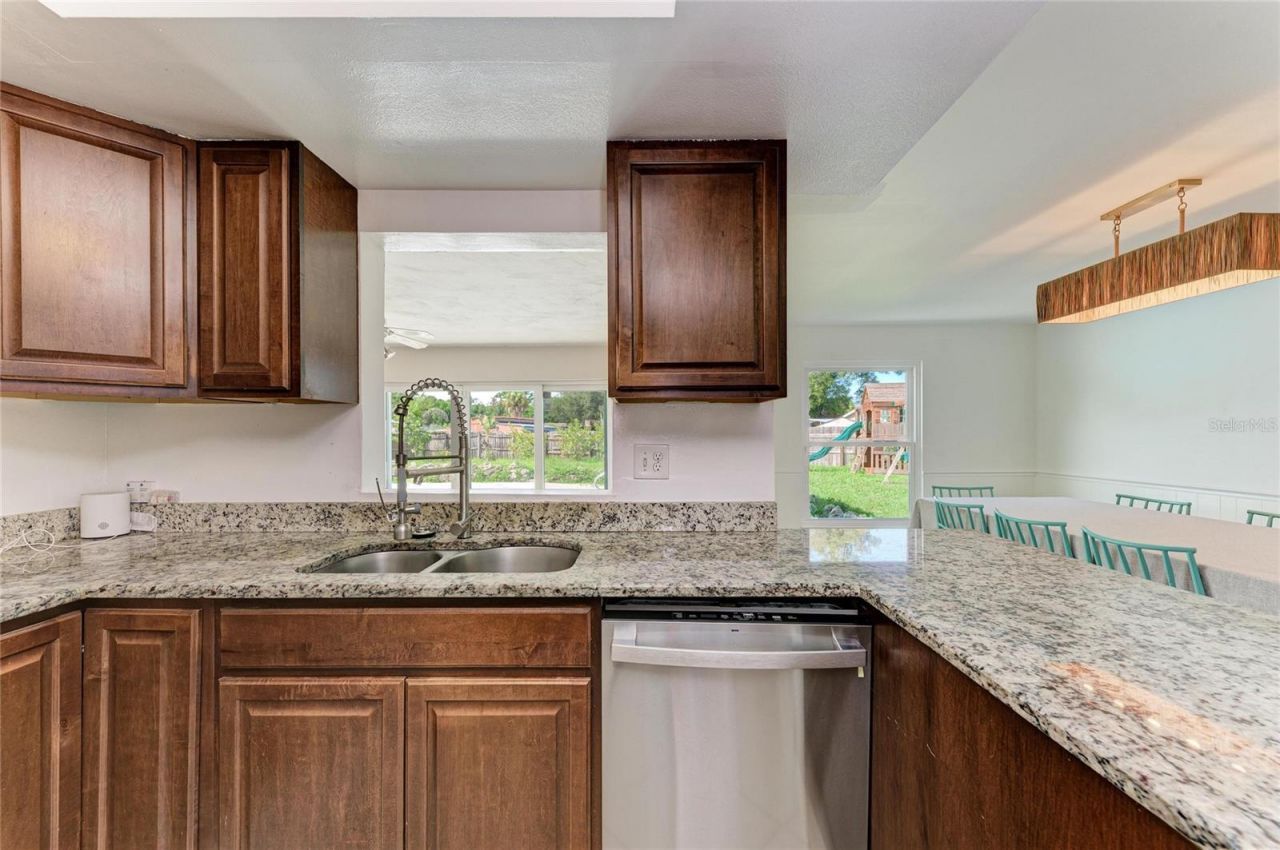 2219 Lockwood Meadows Circle, Sarasota, FL 34234 Photo