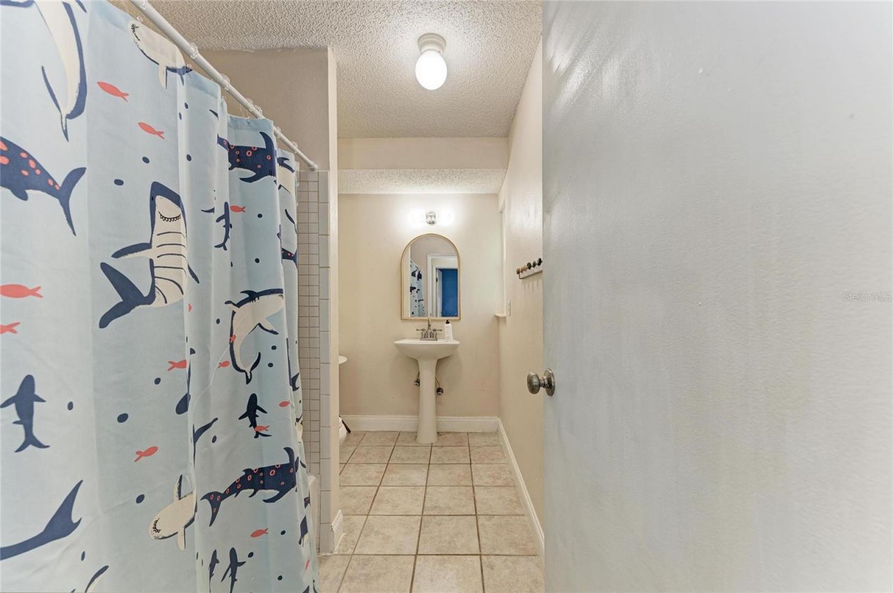 2219 Lockwood Meadows Circle, Sarasota, FL 34234 Photo