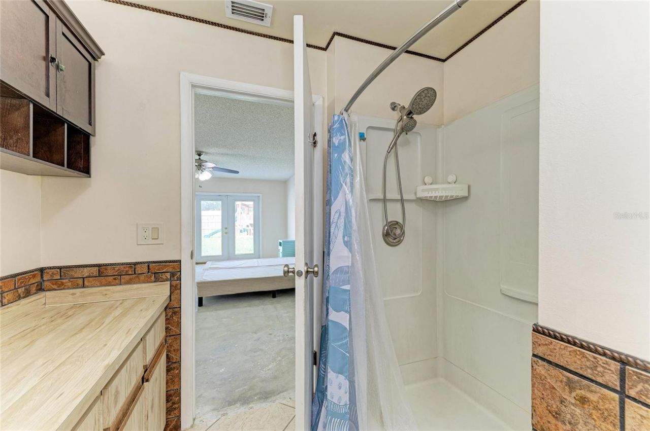 2219 Lockwood Meadows Circle, Sarasota, FL 34234 Photo