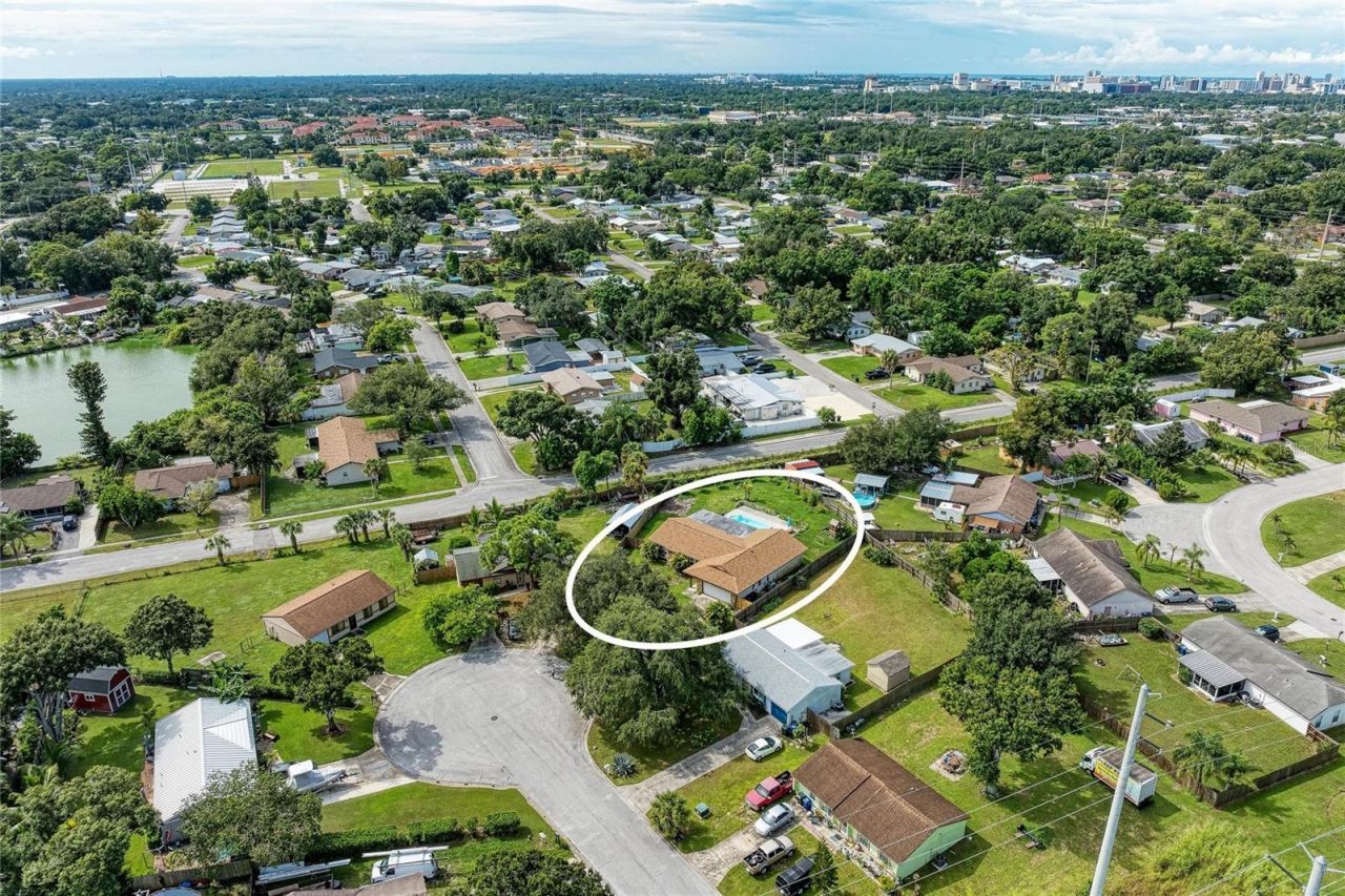 2219 Lockwood Meadows Circle, Sarasota, FL 34234 Photo