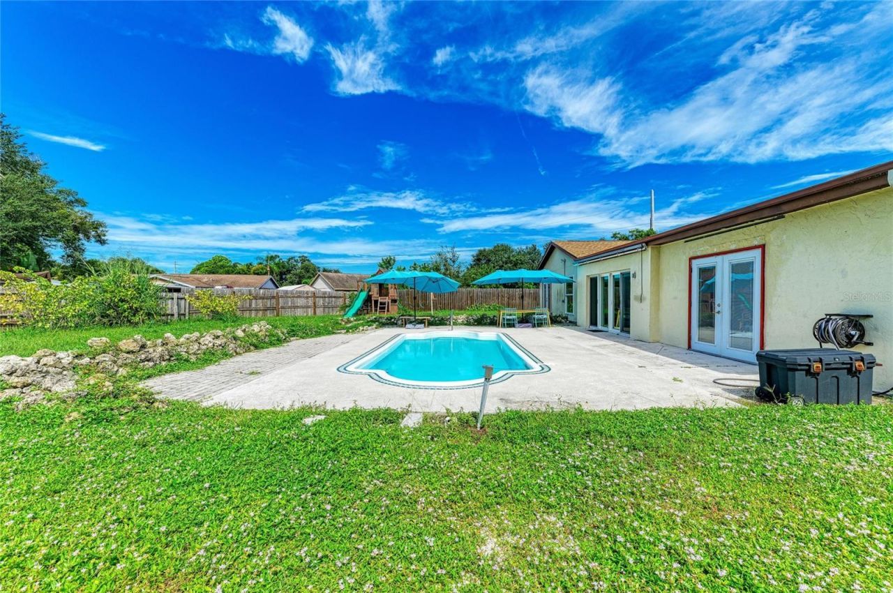 2219 Lockwood Meadows Circle, Sarasota, FL 34234 Photo