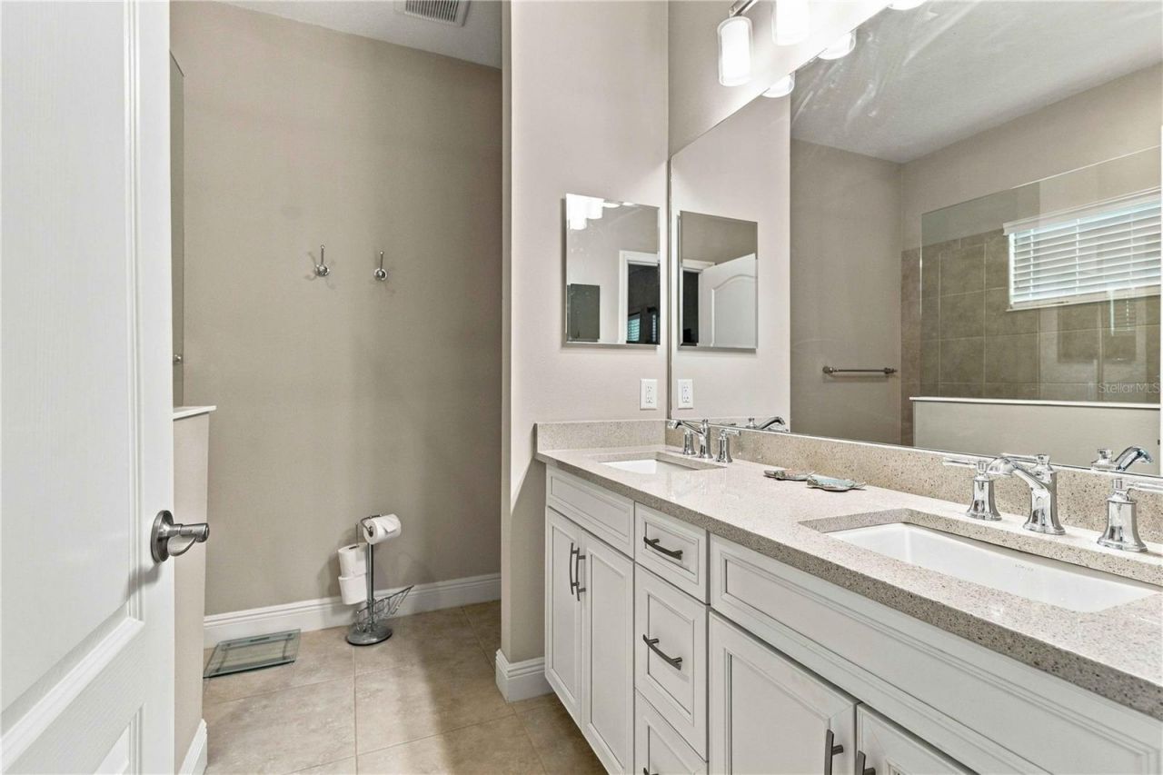 6964 White Willow Court , Sarasota, FL 34243 Photo
