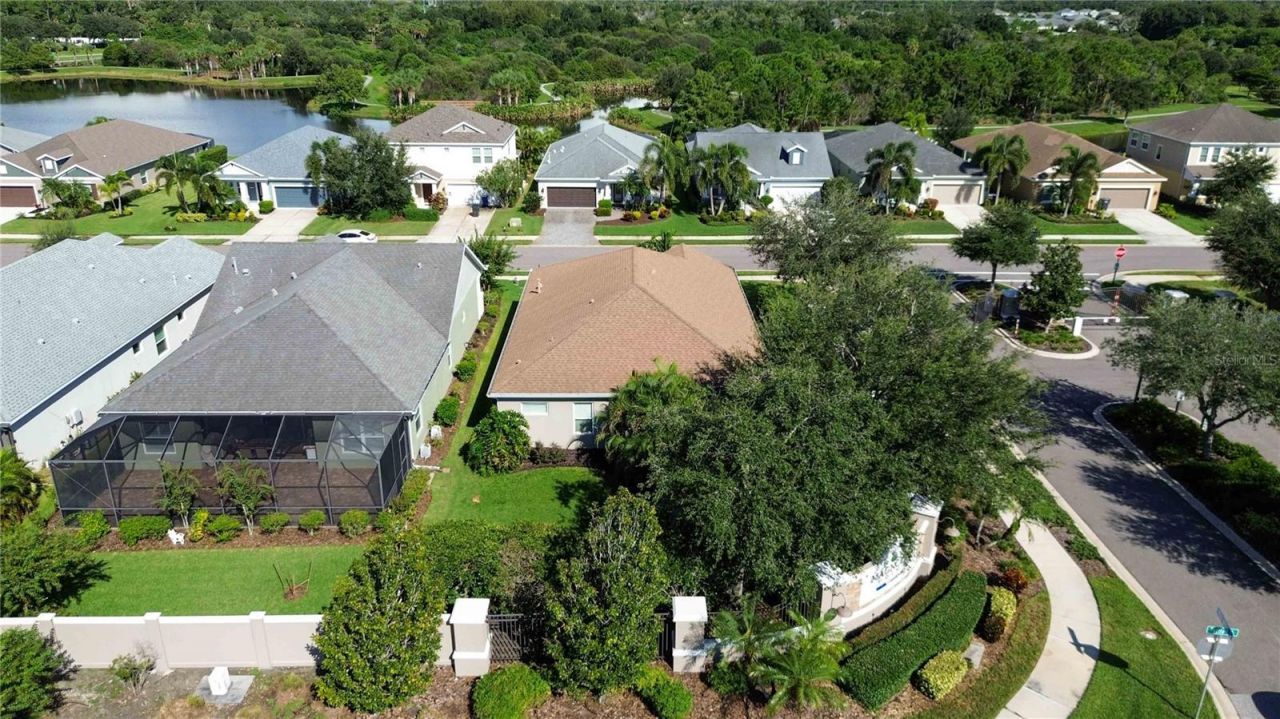 6964 White Willow Court , Sarasota, FL 34243 Photo