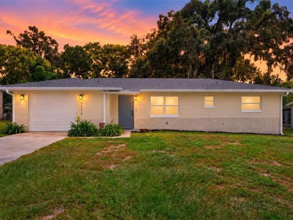 6138 HIGHLAND AVENUE , LEESBURG, FL 34748