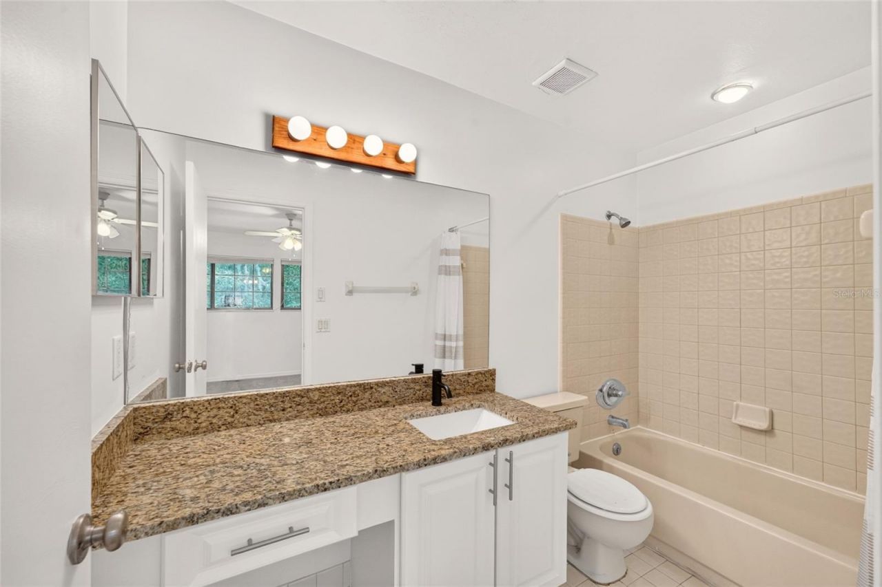 5606 SW 8th Place , Gainesville, FL 32607 Photo