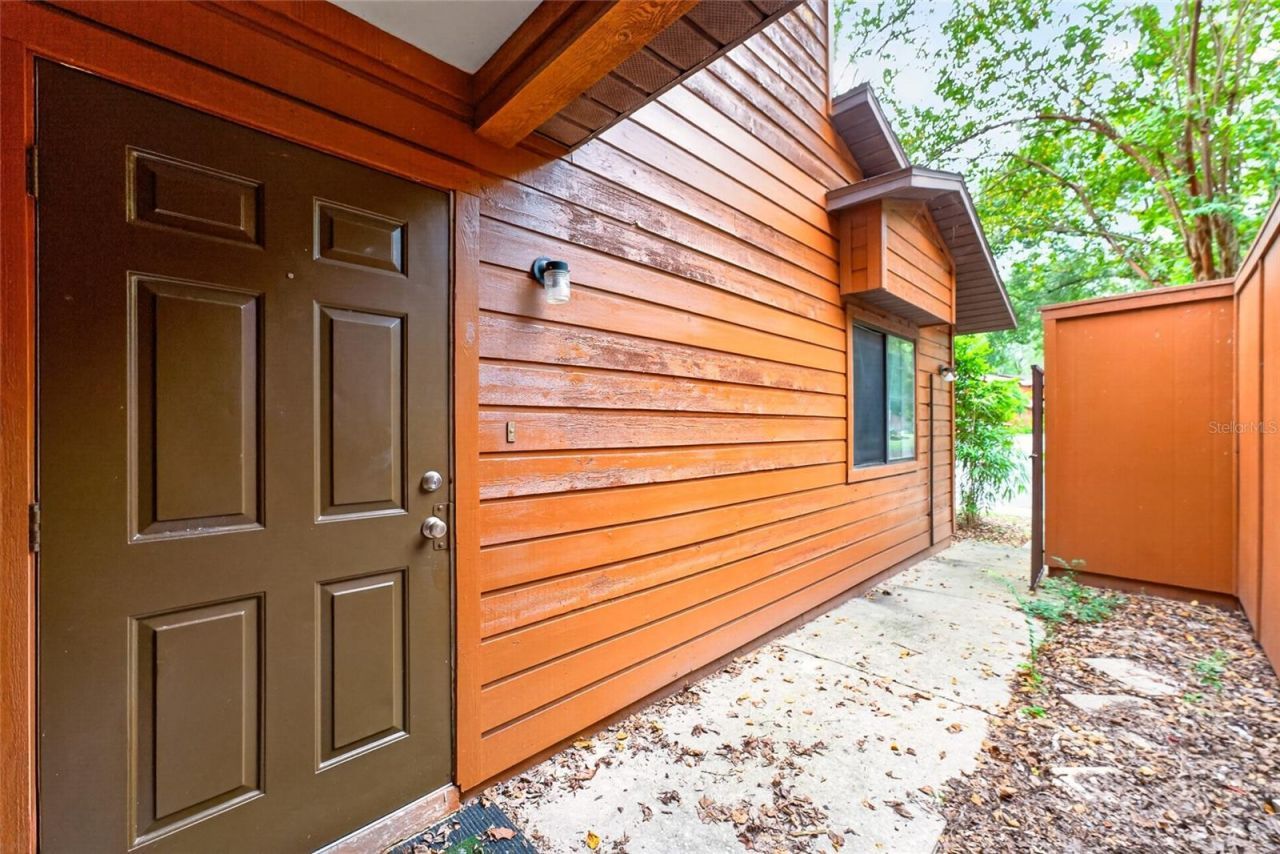 5606 SW 8th Place , Gainesville, FL 32607 Photo