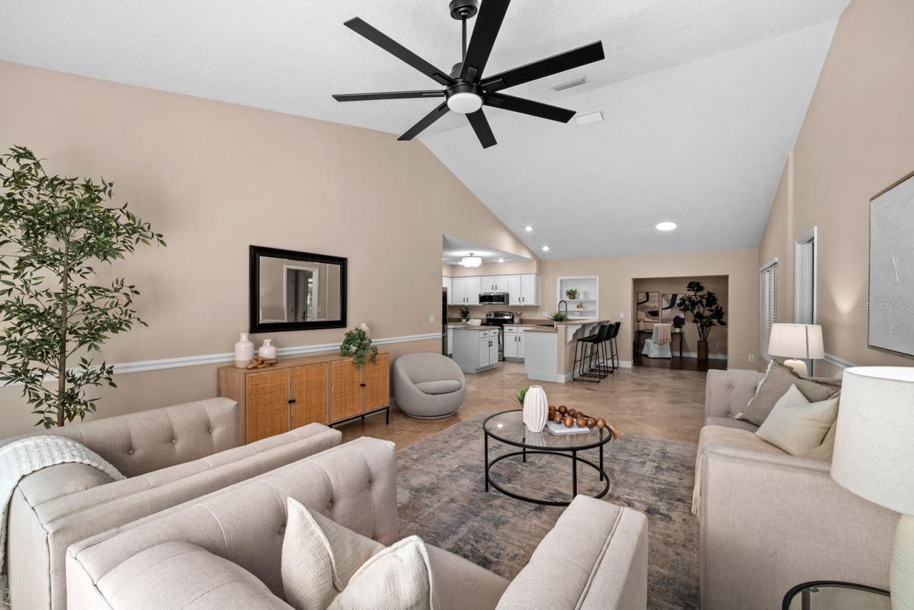 3912 Appletree Drive , Valrico, FL 33594 Photo