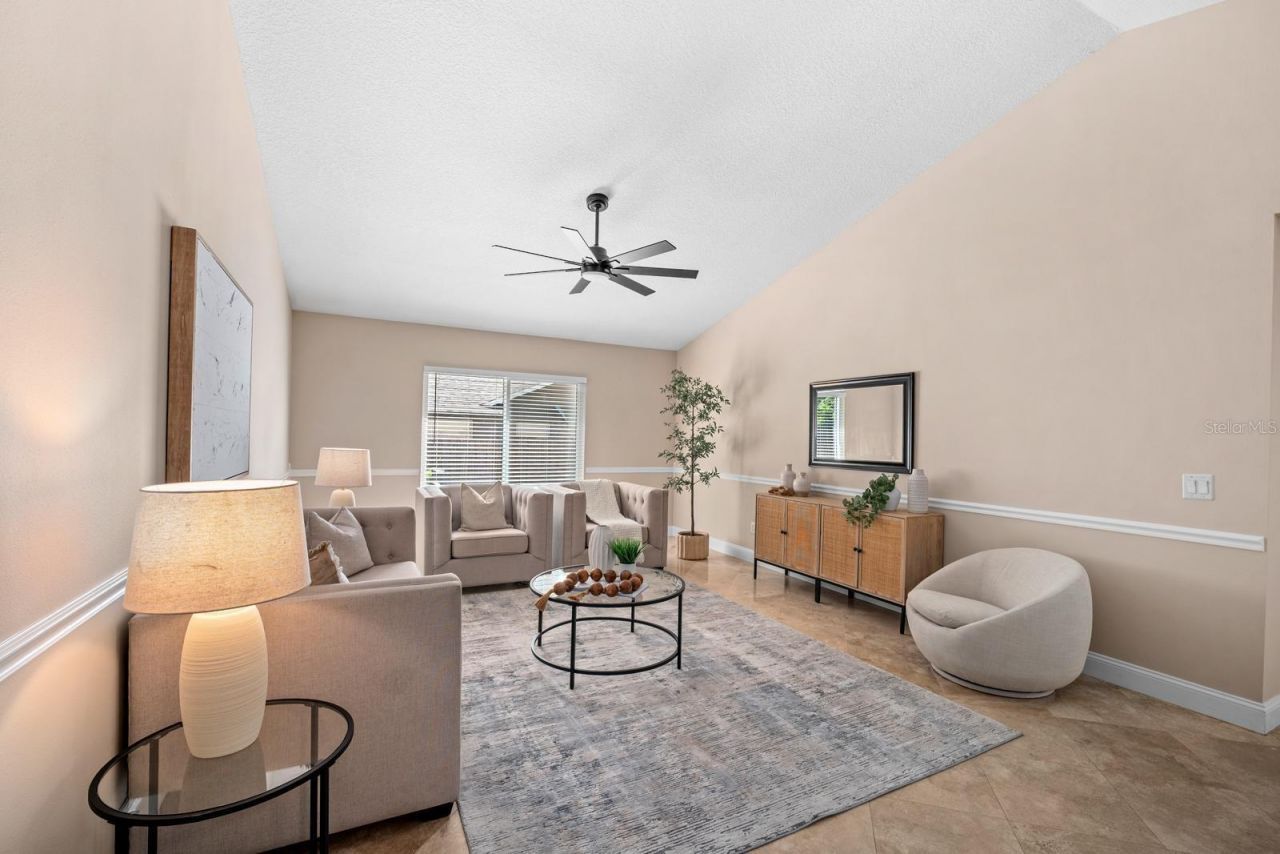 3912 Appletree Drive , Valrico, FL 33594 Photo