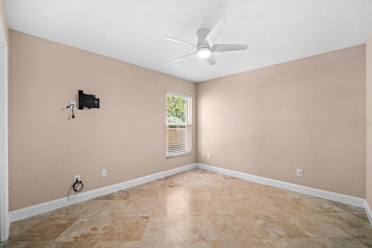 3912 Appletree Drive , Valrico, FL 33594 Photo