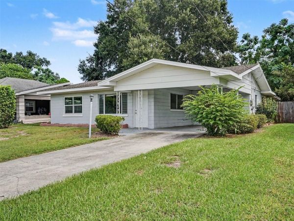 624 LAKE ELIZABETH DRIVE , WINTER HAVEN, FL 33884