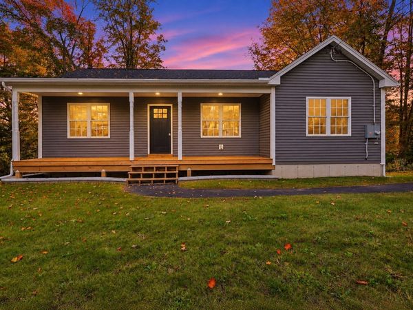 120 High Street, Hardwick, MA 01031