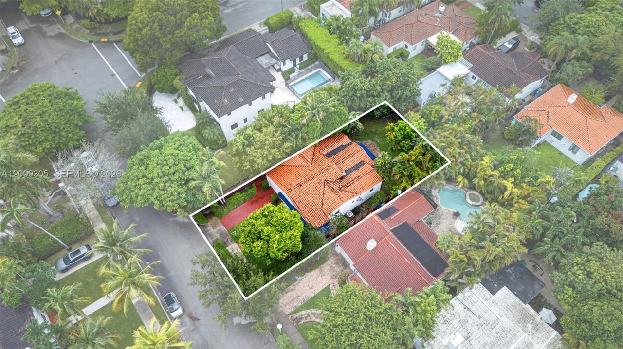 717 NE 73rd St , Miami, FL 33138 Photo
