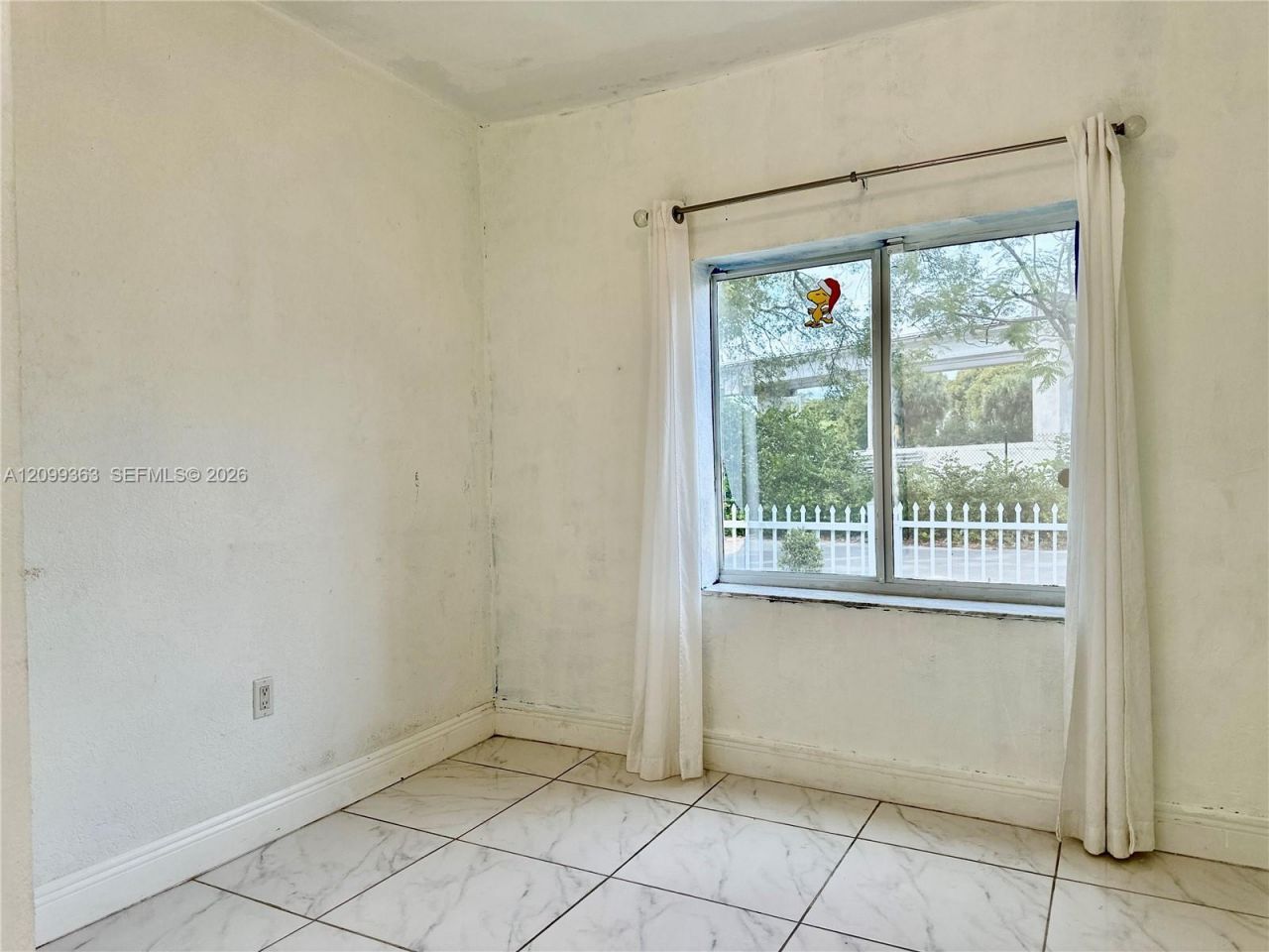1284 NW 39 St , Miami, FL 33142 Photo