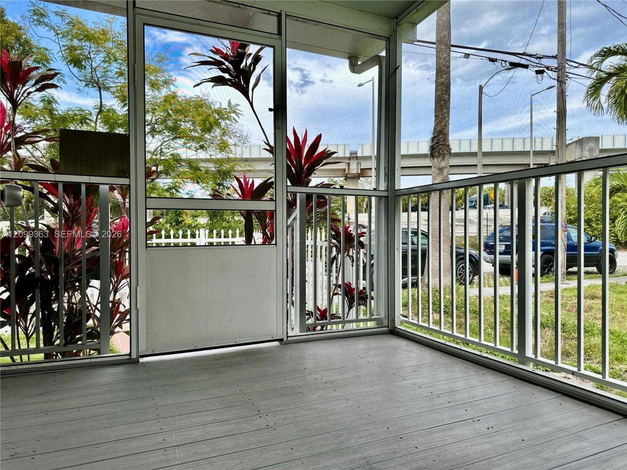 1284 NW 39 St , Miami, FL 33142 Photo