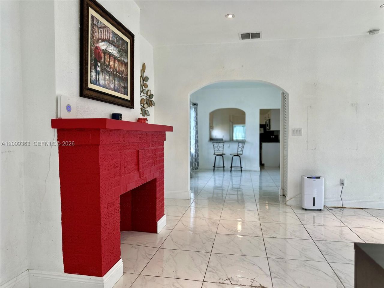 1284 NW 39 St , Miami, FL 33142 Photo