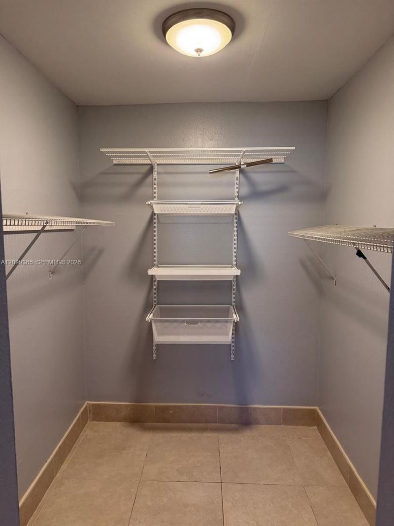 3610 NW 21st St, Unit 304, Lauderdale Lakes, FL 33311 Photo
