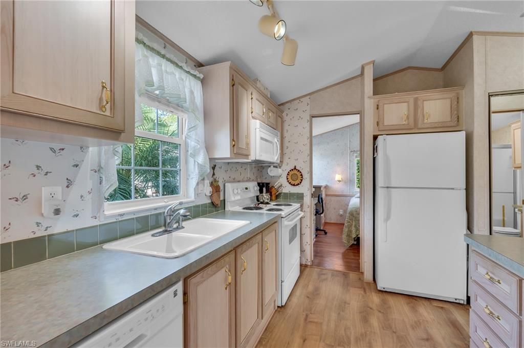 2105 Crystal Lake Dr , Naples, FL 34120 Photo