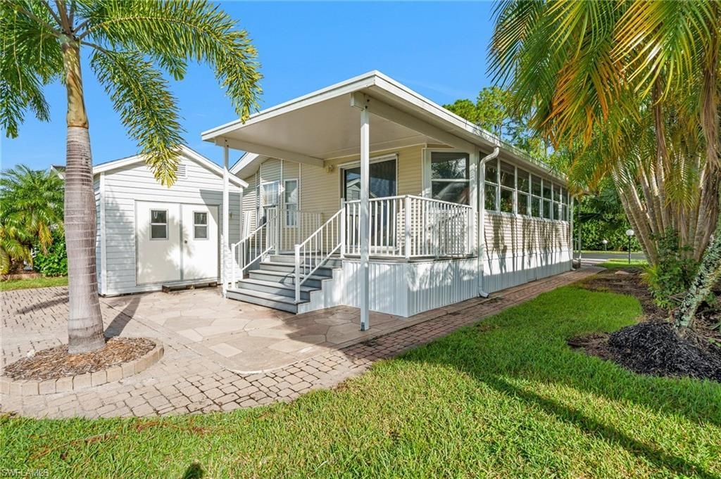 2105 Crystal Lake Dr , Naples, FL 34120 Photo