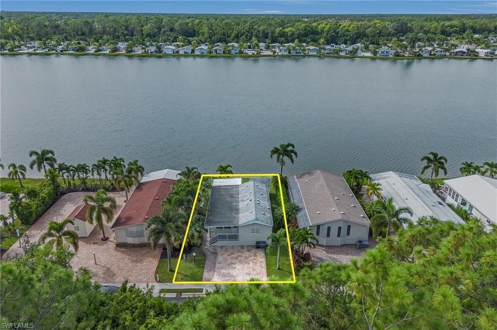 2105 Crystal Lake Dr , Naples, FL 34120 Photo