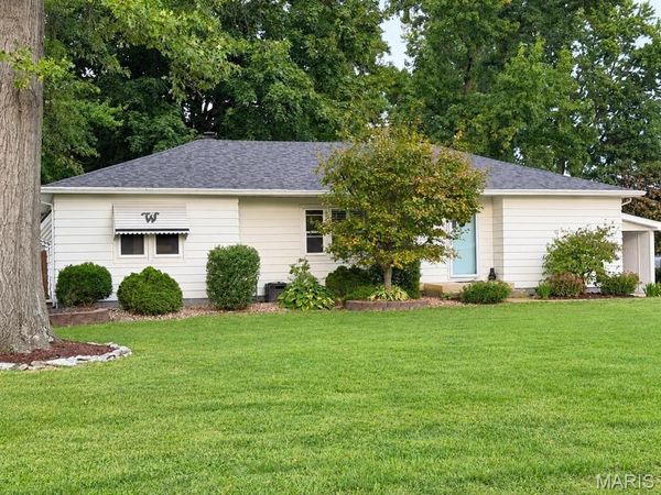 163 Norwood Place, East Alton, IL 62024