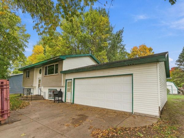 610 4th Street W, Maple Lake, MN 55358