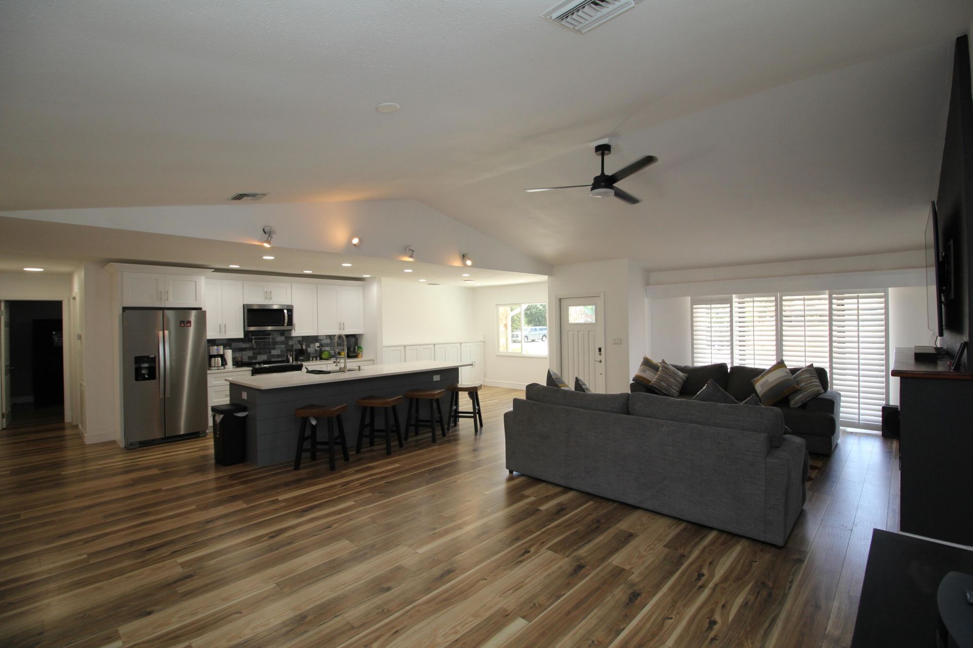 121 High Court , Sebastian, FL 32958 Photo