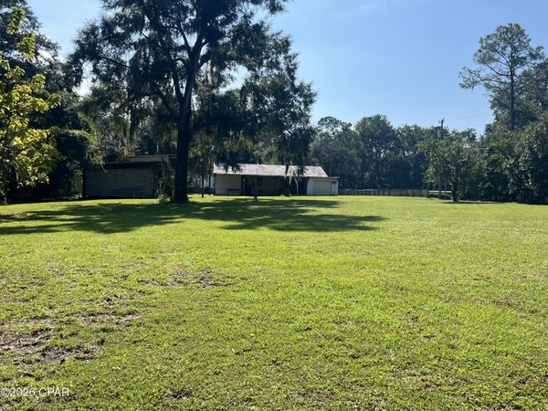 4600 Stoutamire Road, Tallahassee, FL 32310