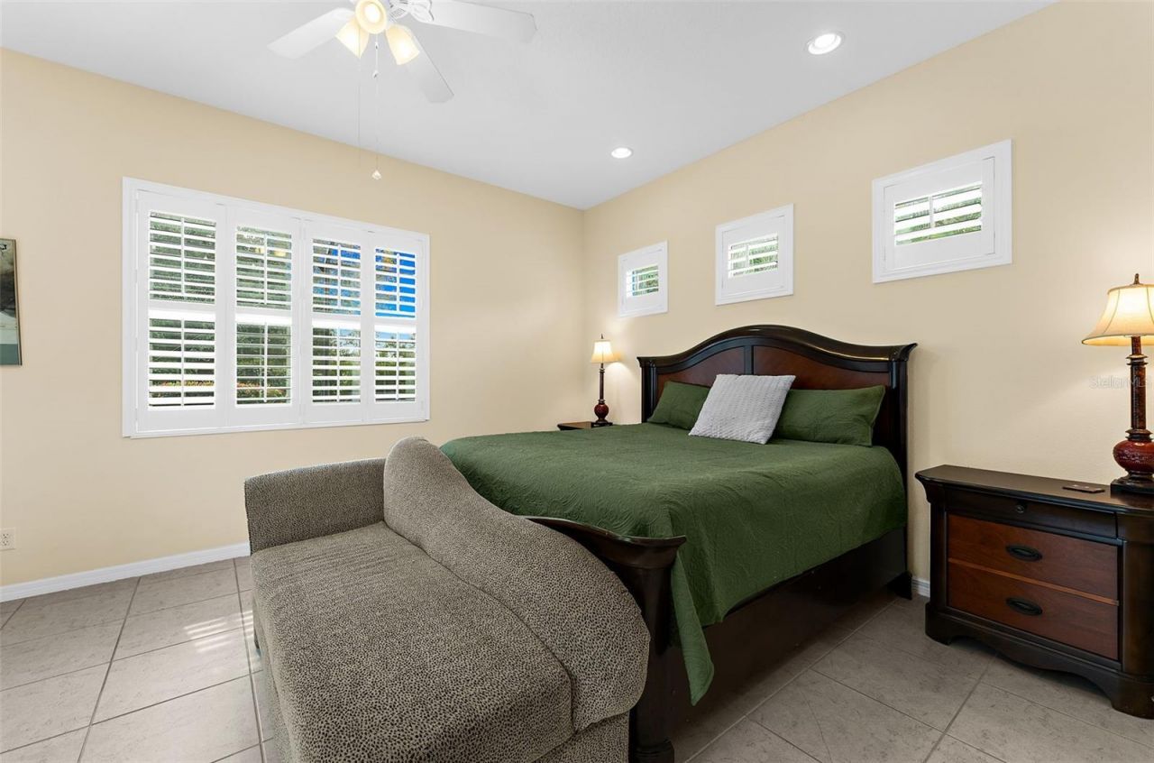 4720 Claremont Park Drive , Bradenton, FL 34211 Photo