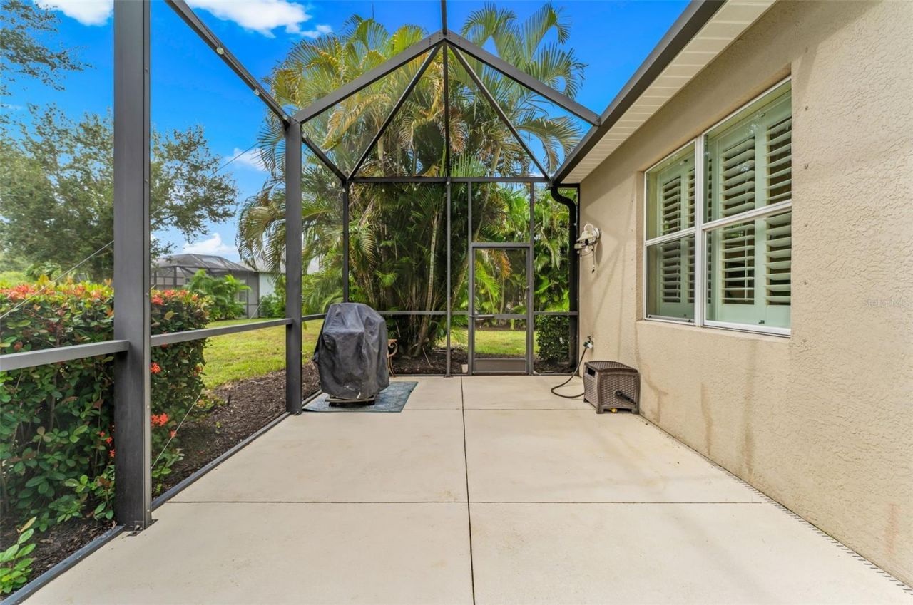 4720 Claremont Park Drive , Bradenton, FL 34211 Photo