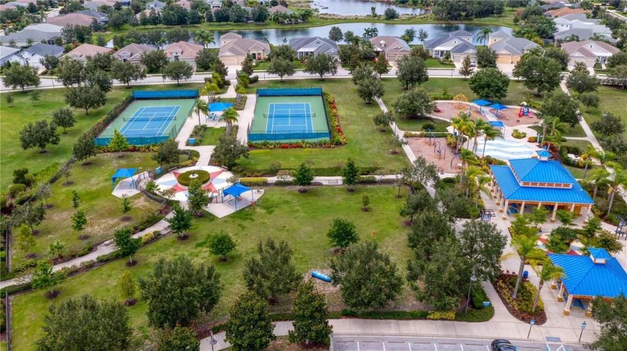 4720 Claremont Park Drive , Bradenton, FL 34211 Photo