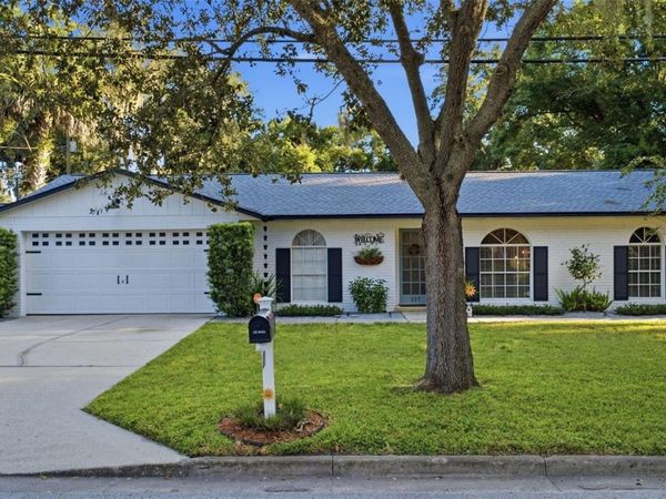 217 W 11TH STREET , SANFORD, FL 32771