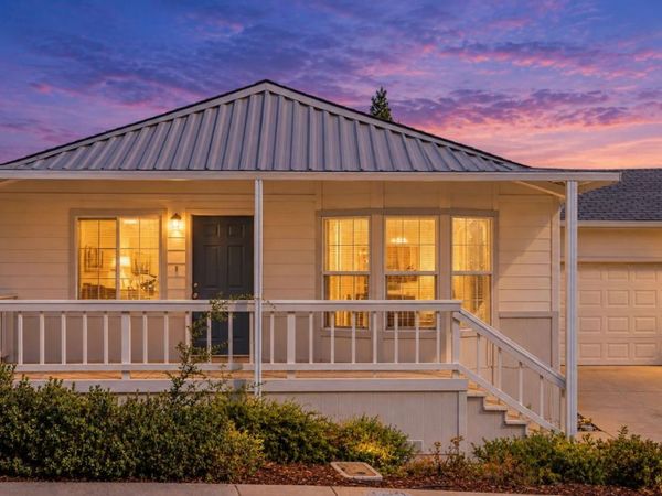 20 Rollingwood Dr #180, Jackson, CA 95642