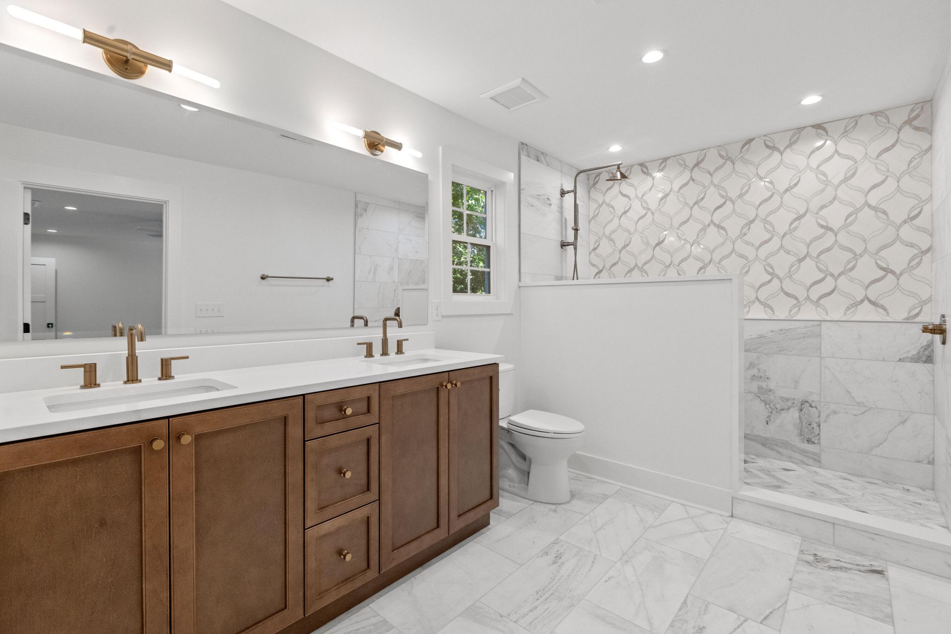 1350 Winifred Street Photo 25
