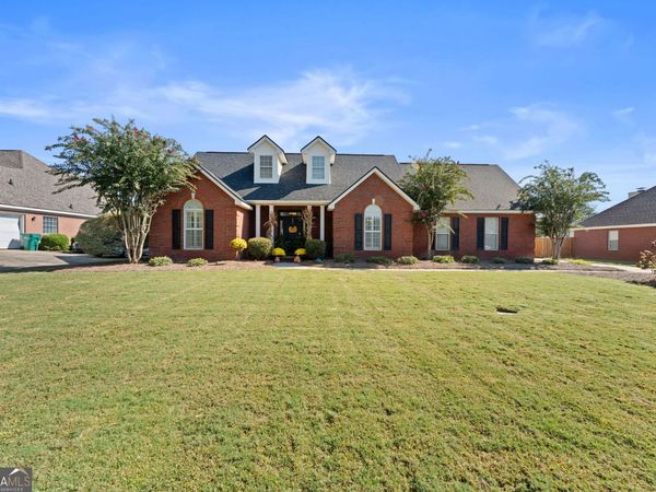 111 Sassy Fox Drive, Bonaire, GA 31005