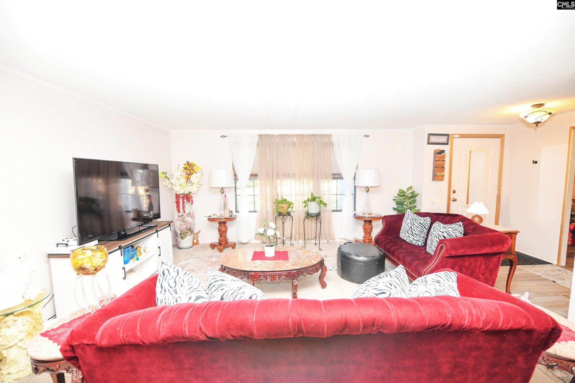 1013 Driftwood Court Photo 13