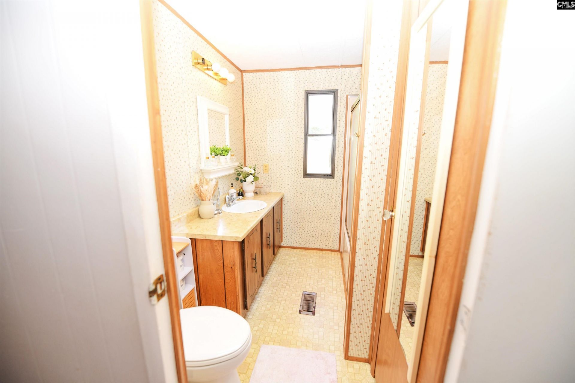 1013 Driftwood Court Photo 23