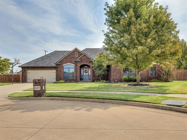 1407 Fairfax Lane, El Reno, OK 73036