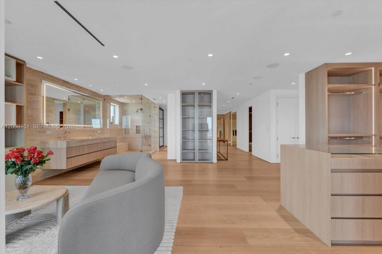 7724 Fisher Island Dr , Unit 7724, Miami Beach, FL 33109 Photo
