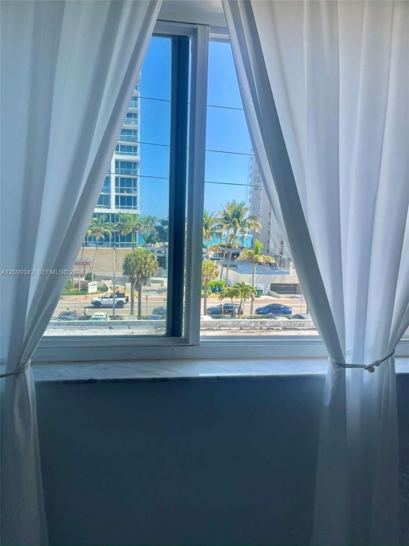 6801 Harding Ave, Unit 412, Miami Beach, FL 33141 Photo