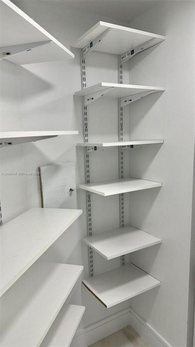6801 Harding Ave, Unit 412, Miami Beach, FL 33141 Photo
