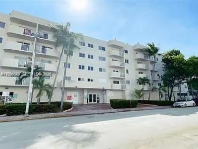 6801 Harding Ave, Unit 412, Miami Beach, FL 33141 Photo