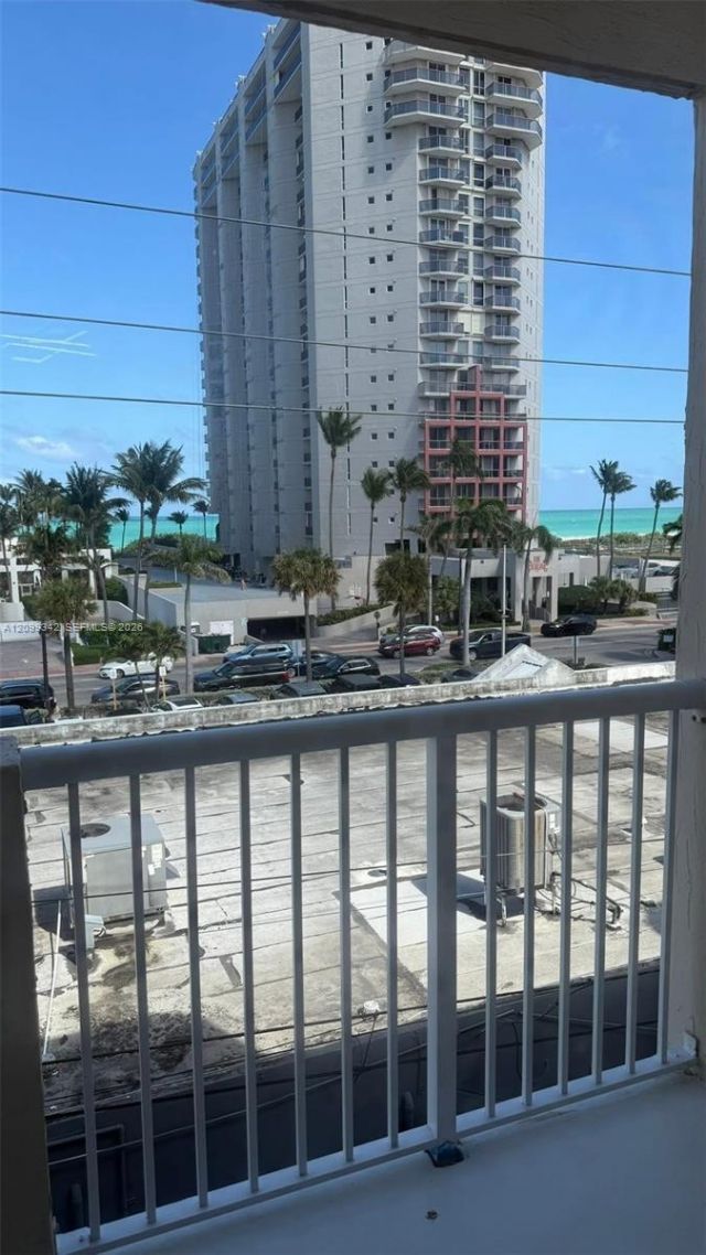 6801 Harding Ave, Unit 412, Miami Beach, FL 33141 Photo