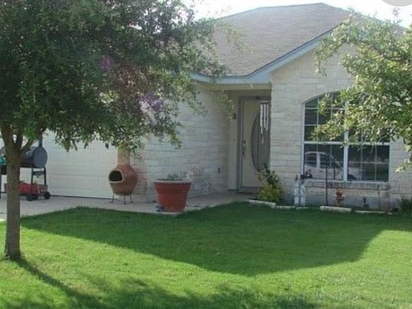 148 Amber Lane, Jarrell, TX 76537