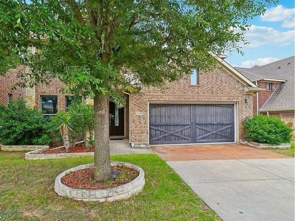 1009 CHICKASAW Drive, Carrollton, TX 75010